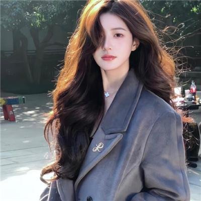 花花公子之千面女陪游